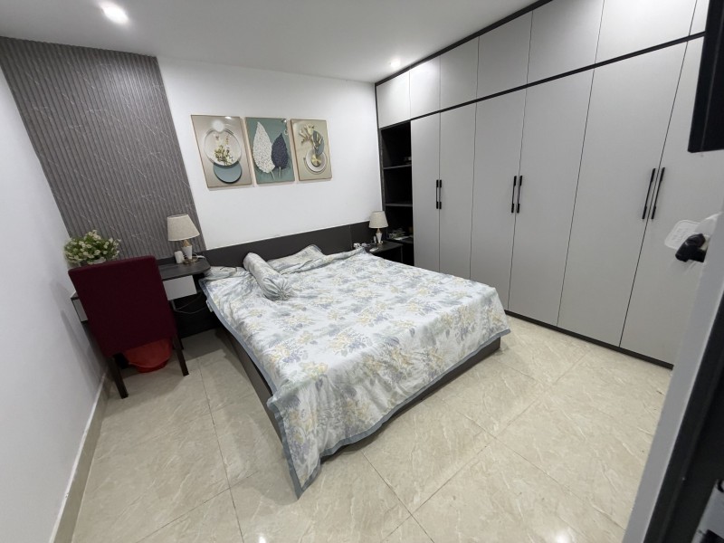 ► Nhà Kiệt Ô tô 5m Thái Thị Bôi, thông Điện Biên Phủ, 81m2, mê lửng đẹp thoáng, Sân Ô tô, 5.x tỷ 16015986