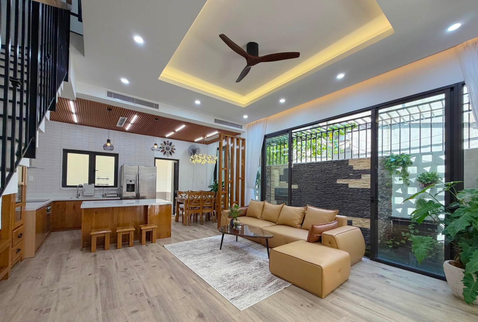 ► Nhà kiểu Biệt Thự mini gần Sông Hàn, 2 mặt thoáng, 80m2m2, ngang 6.5m, 3 tầng, 7.xx tỷ 16015988