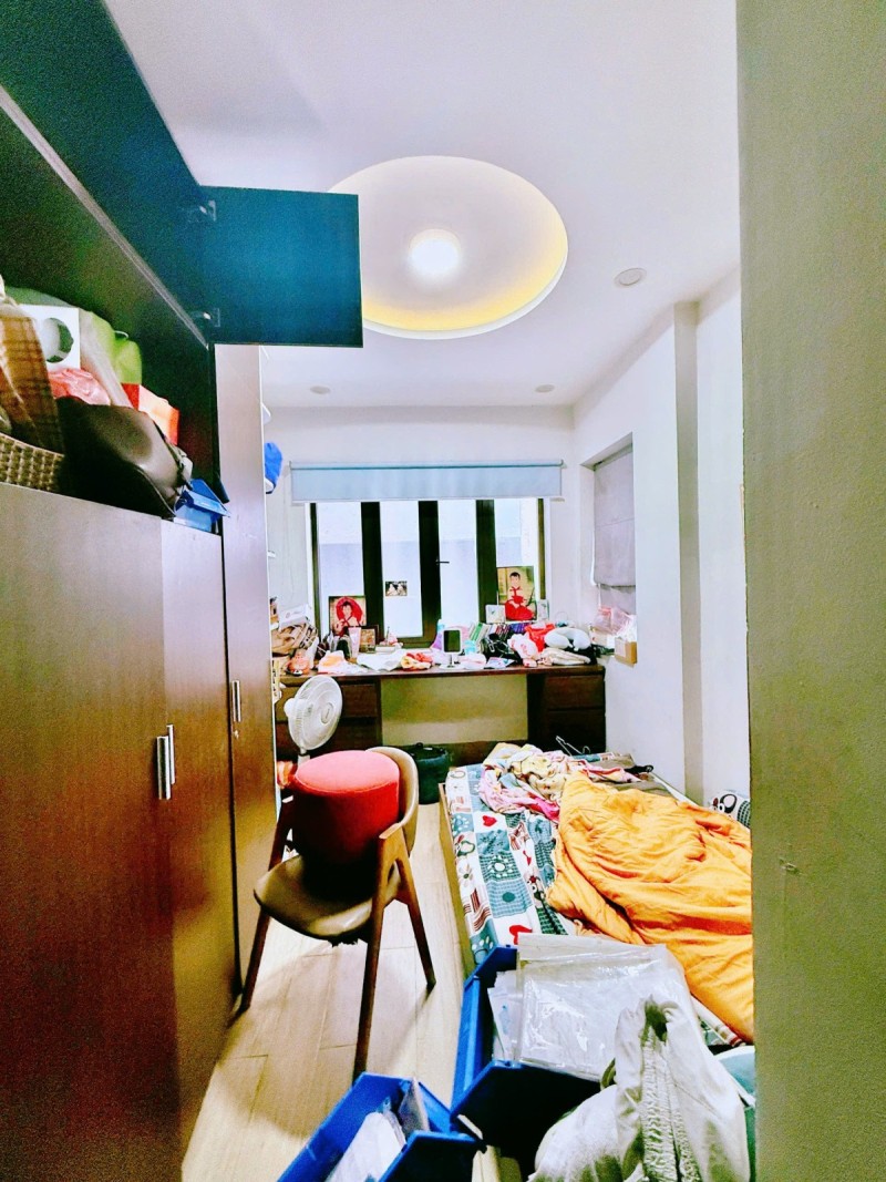 Sau mặt tiền Hàm Nghi, 41m2, 3.5 tầng, 4PN khép kín, dòng tiền 18tr/tháng, giá 4.2 tỷ 16015991