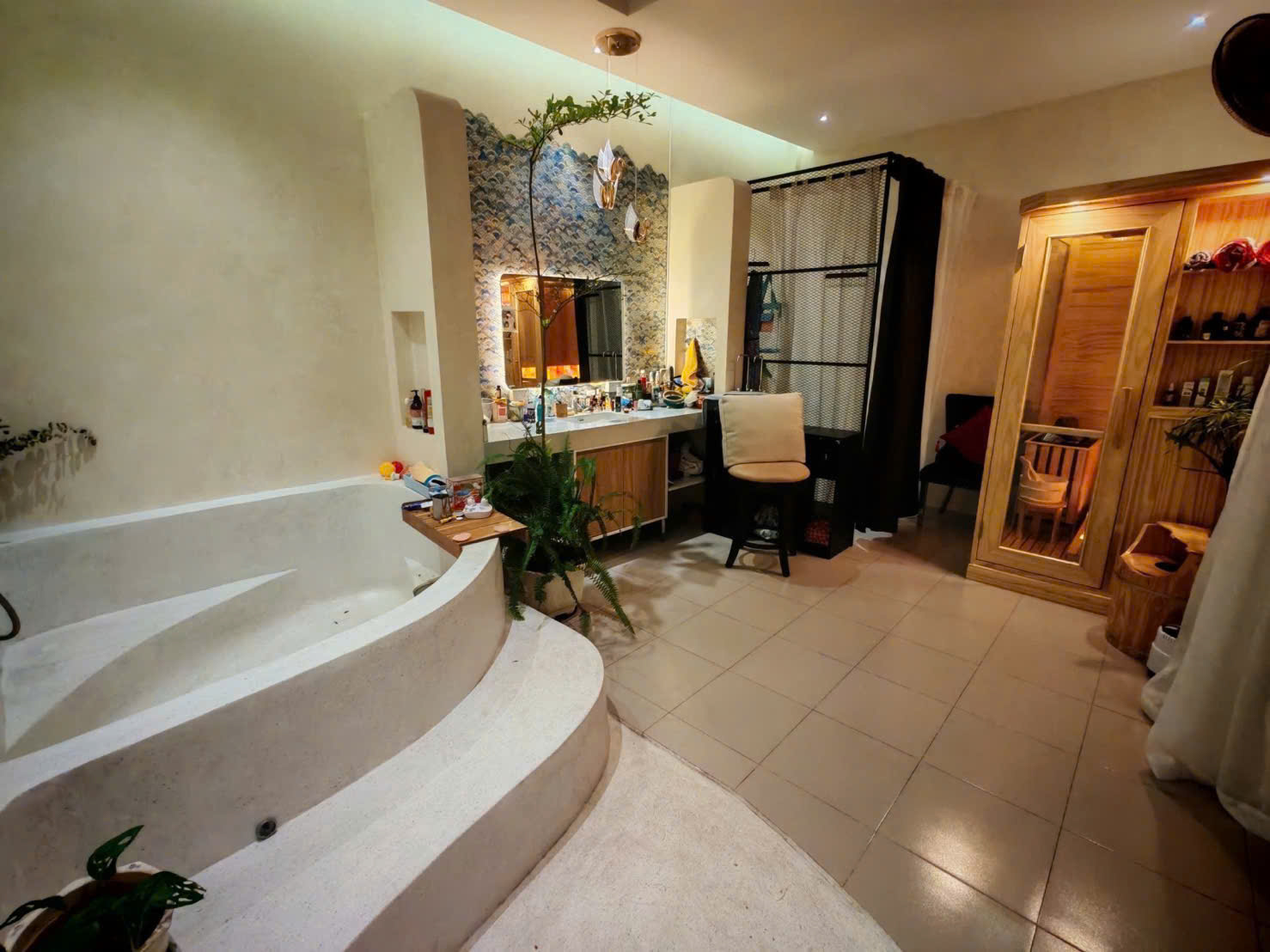 bán nhà(HOMESTAY GẦN BIỂN) 84m2-3Tầng-3PN-hẽm 2/4-bắc nha trang-chỉ 5ty4
 16016055