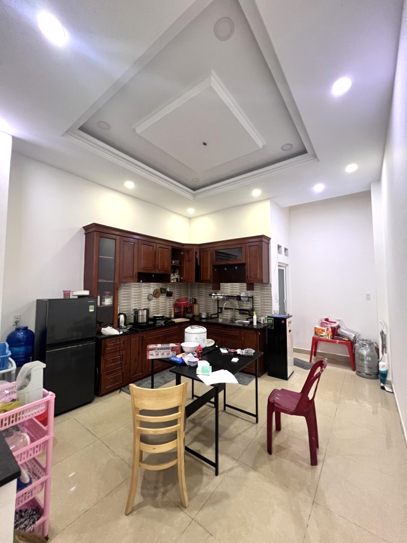 Nhà Trường Thọ 57m², 3 Tầng BTCT, 4PN, Có Dòng Tiền 12 Triệu/Tháng GẦN METRO 16016060