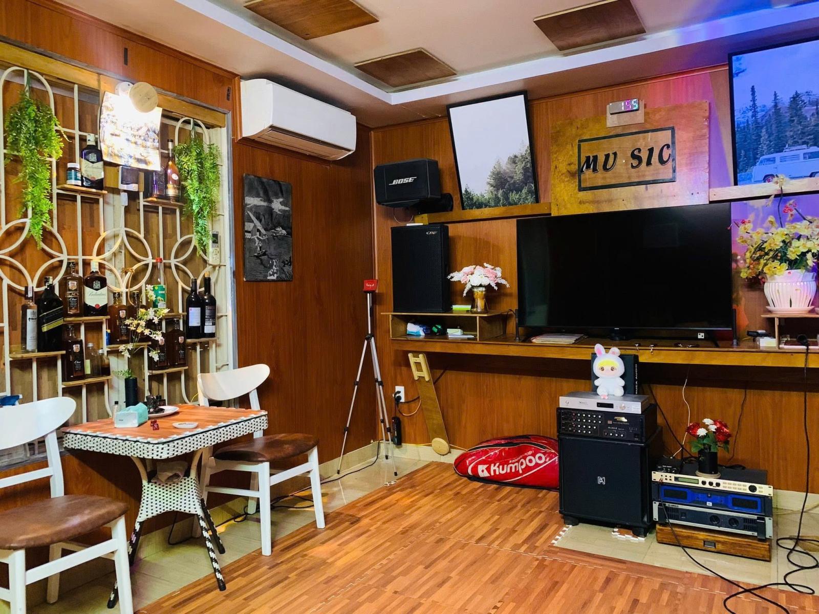 Chính chủ bán nhà 3 tầng trung tâm Hải Phòng - 40m2, sân cổng riêng, gần hồ Tam Bạc 16016110
