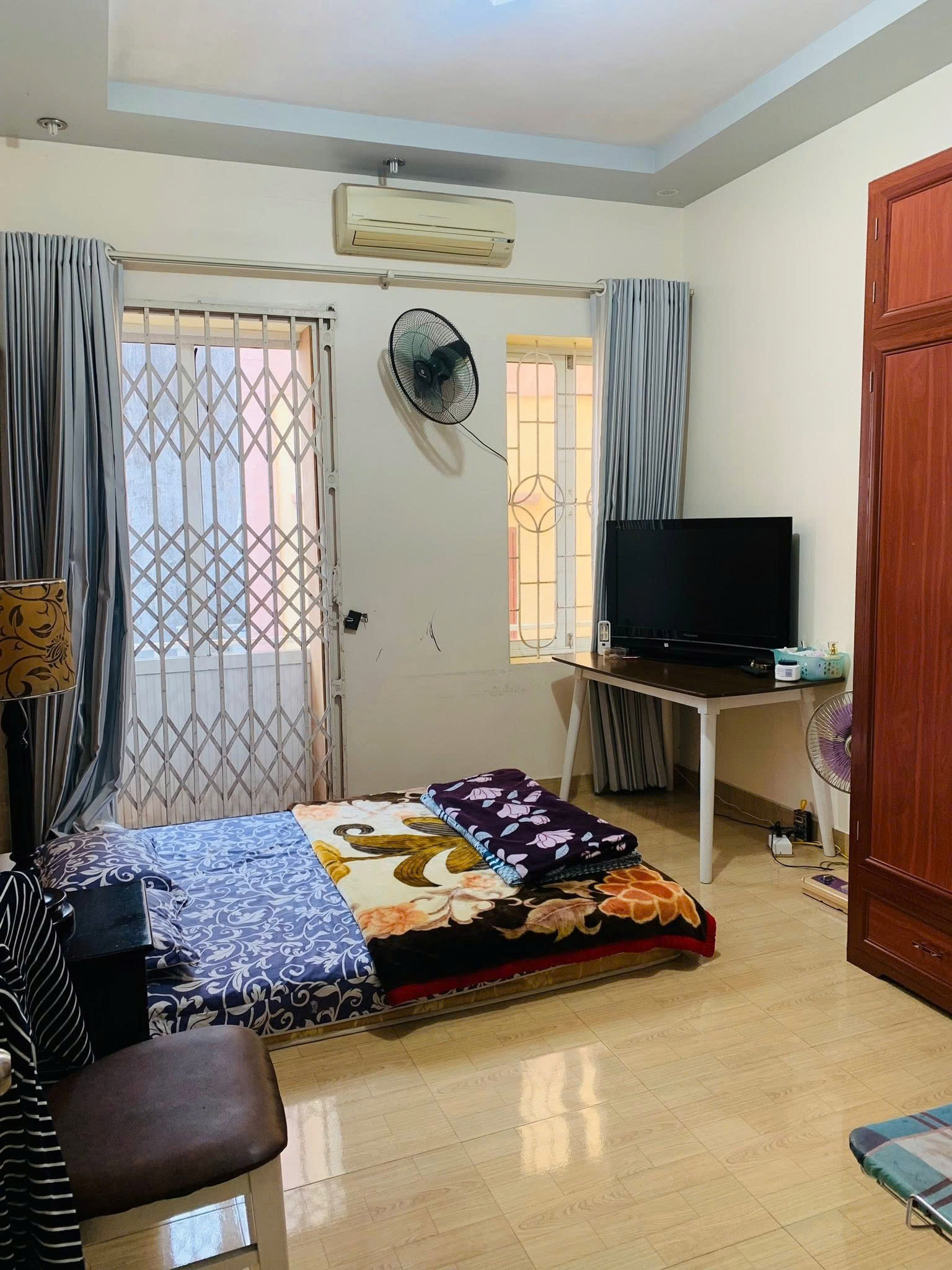 Chính chủ bán nhà 3 tầng trung tâm Hải Phòng - 40m2, sân cổng riêng, gần hồ Tam Bạc 16016110