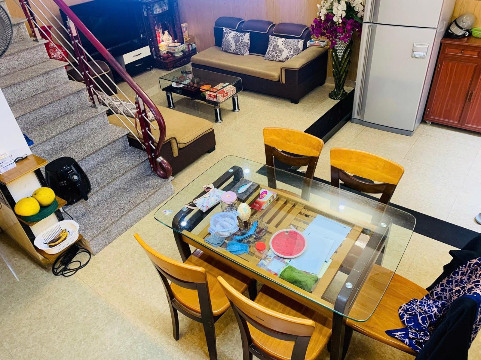 Chính chủ bán nhà 3 tầng trung tâm Hải Phòng - 40m2, sân cổng riêng, gần hồ Tam Bạc 16016110