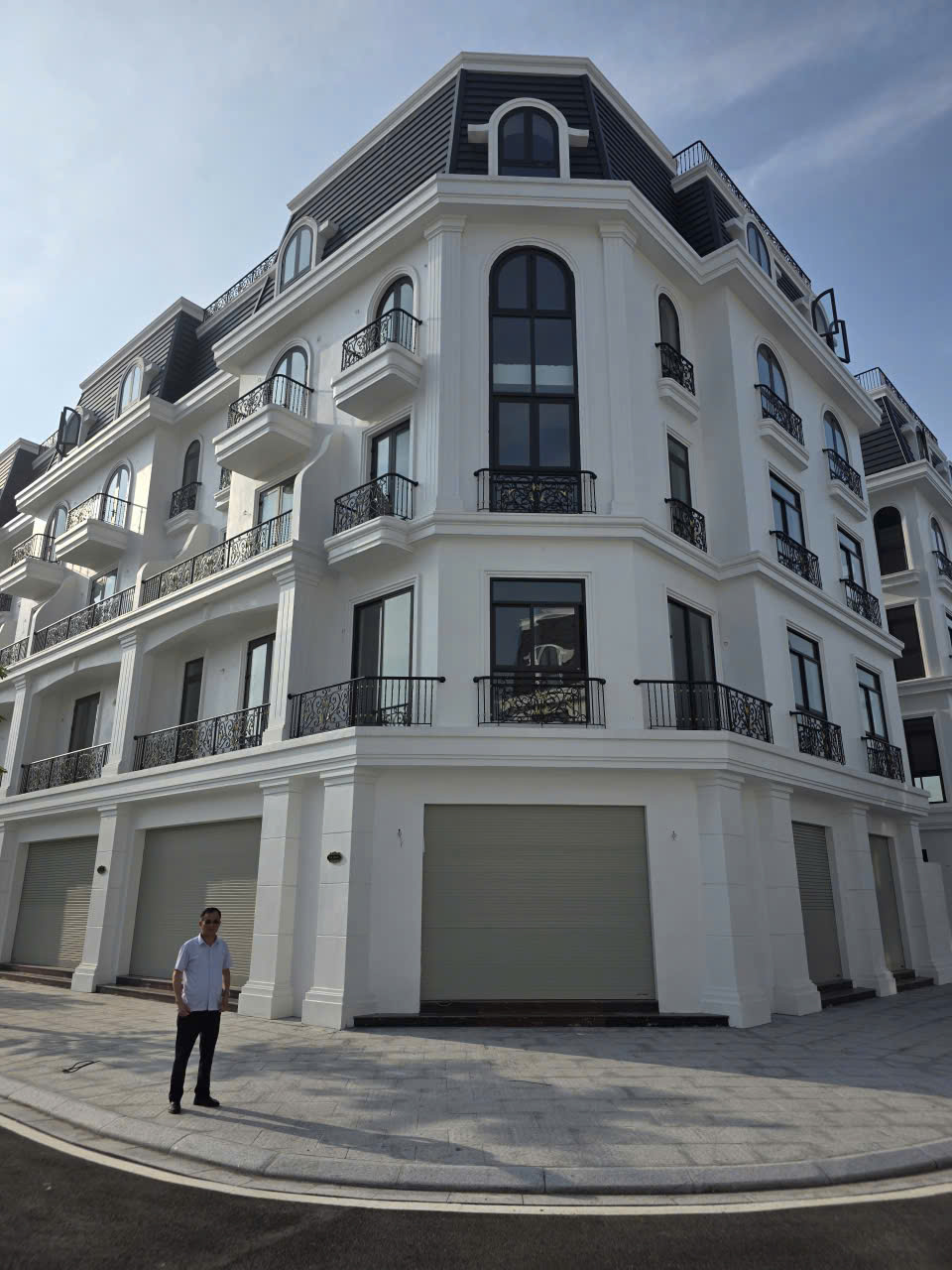 Chính chủ chuyển nhượng căn góc 2 mặt tiền 20m - Hoàng Huy Green River - View công viên và sông 16016120