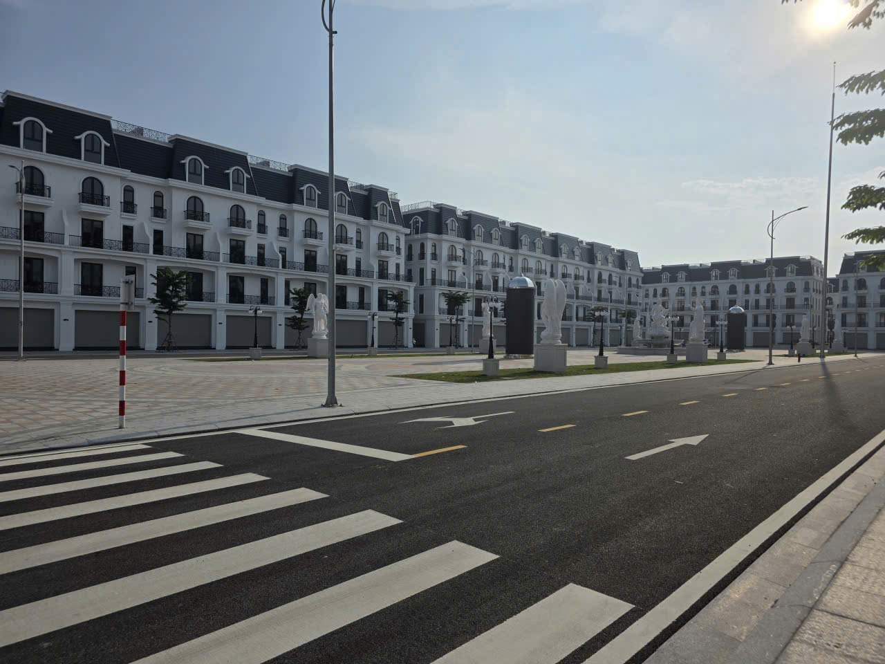 Chính chủ chuyển nhượng căn góc 2 mặt tiền 20m - Hoàng Huy Green River - View công viên và sông 16016120