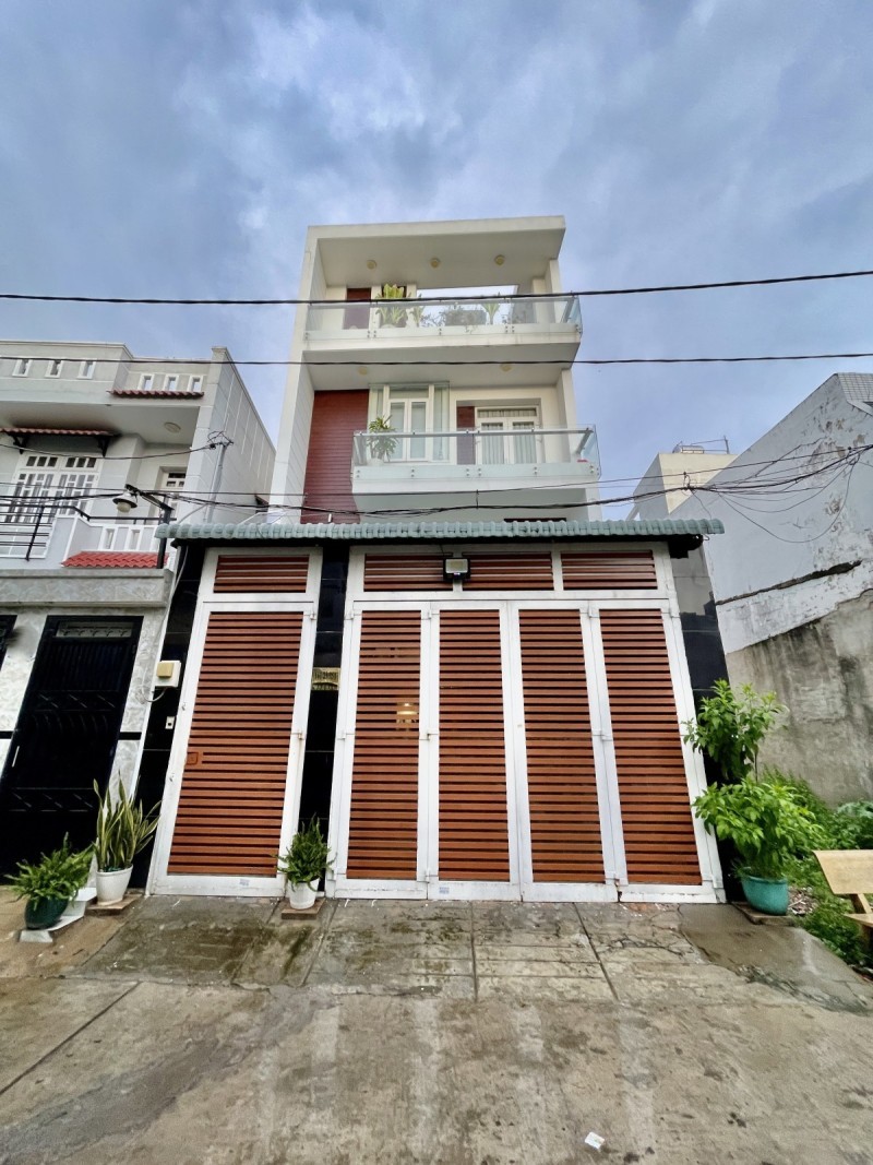 GẦN CHỢ BÌNH TRỊ ĐÔNG HẺM 6M 91M2 4 TẦNG 4PN 4WC GIÁ 8.35 TỶ
 16016141