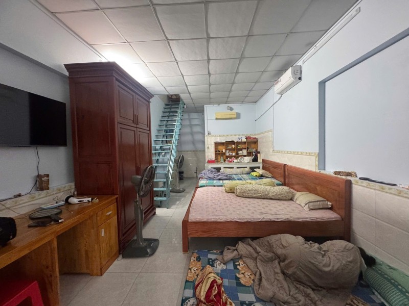 Bán nhà đường số 11, Linh Xuân, Thủ Đức, TP HCM. DT 320m2, 2 tầng. giá 11,9 tỷ, sổ hồng riêng. 16016167