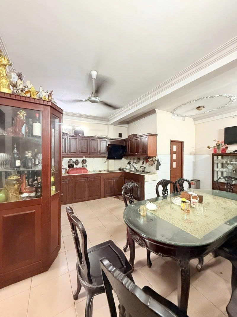 Bán nhà Mặt tiền Phạm Văn Chiêu - ngay Lê Đức Thọ, 5,3x25m, 5 Tầng - 5PN, 20,9 Tỷ. 16016219