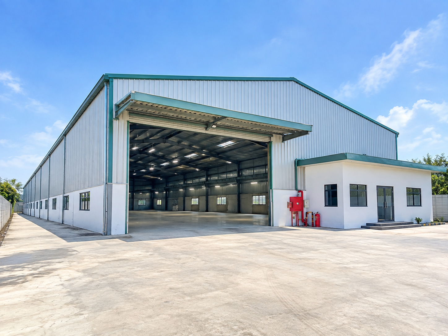 CHO THUÊ NHÀ KHO 2.400M² MẶT QUỐC LỘ 1A – SẴN PCCC – GIÁ CHỈ 45 TRIỆU/THÁNG! 16016272