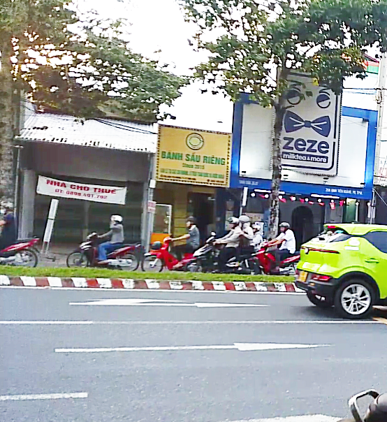 Cho thuê nhà mặt tiền ngang 4m mặt bằng kinh doanh kv ngã 4 đối diện bến xe p8, p.Tân Hạnh,VL 16016385