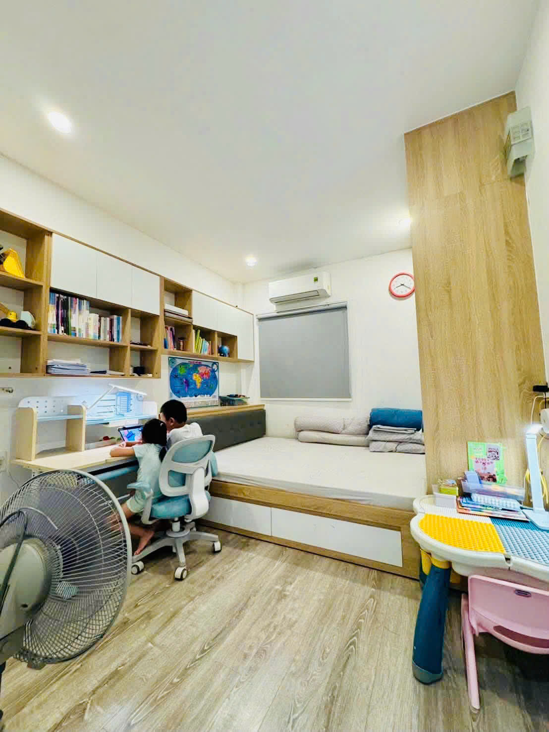 **NHÀ ĐẸP TRUNG TÂM PHÚ NHUẬN – GIÁP QUẬN 1 & QUẬN 3 16016390