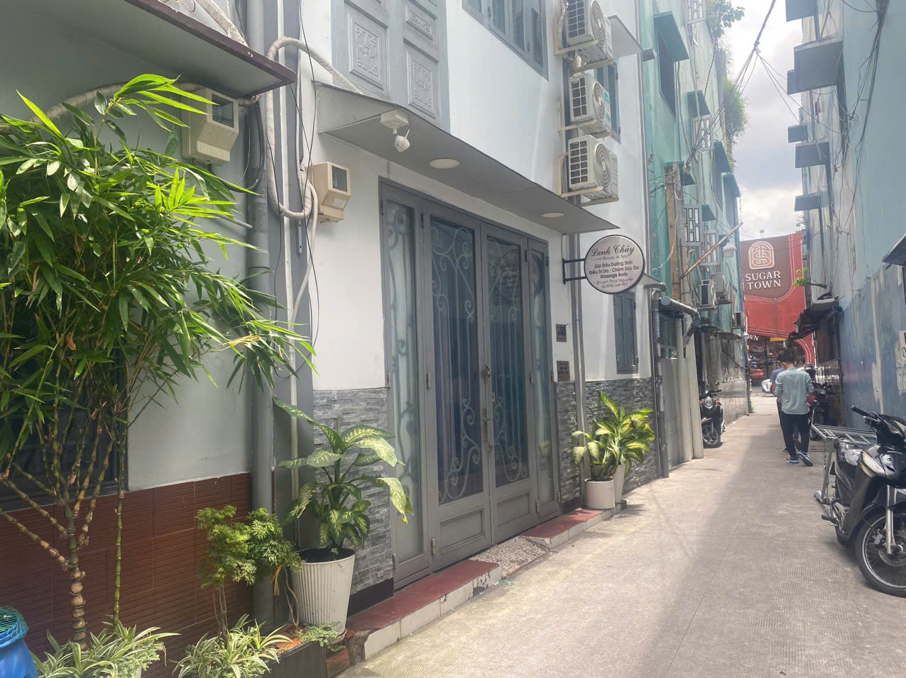 **NHÀ ĐẸP TRUNG TÂM PHÚ NHUẬN – GIÁP QUẬN 1 & QUẬN 3 16016390