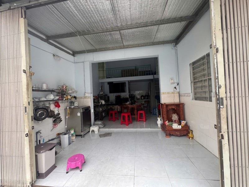 Bán nhà đường số 11, Linh Xuân, Thủ Đức, TP HCM. DT 320m2, 2 tầng. giá 11,9 tỷ, sổ hồng riêng. 16016405