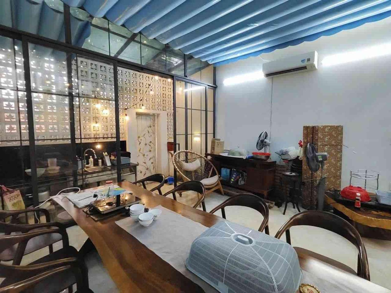 Mặt đường Hoàng Thế Thiện - 142m2, 2 mặt thoáng, vị trí vàng phố khách sạn 16016415