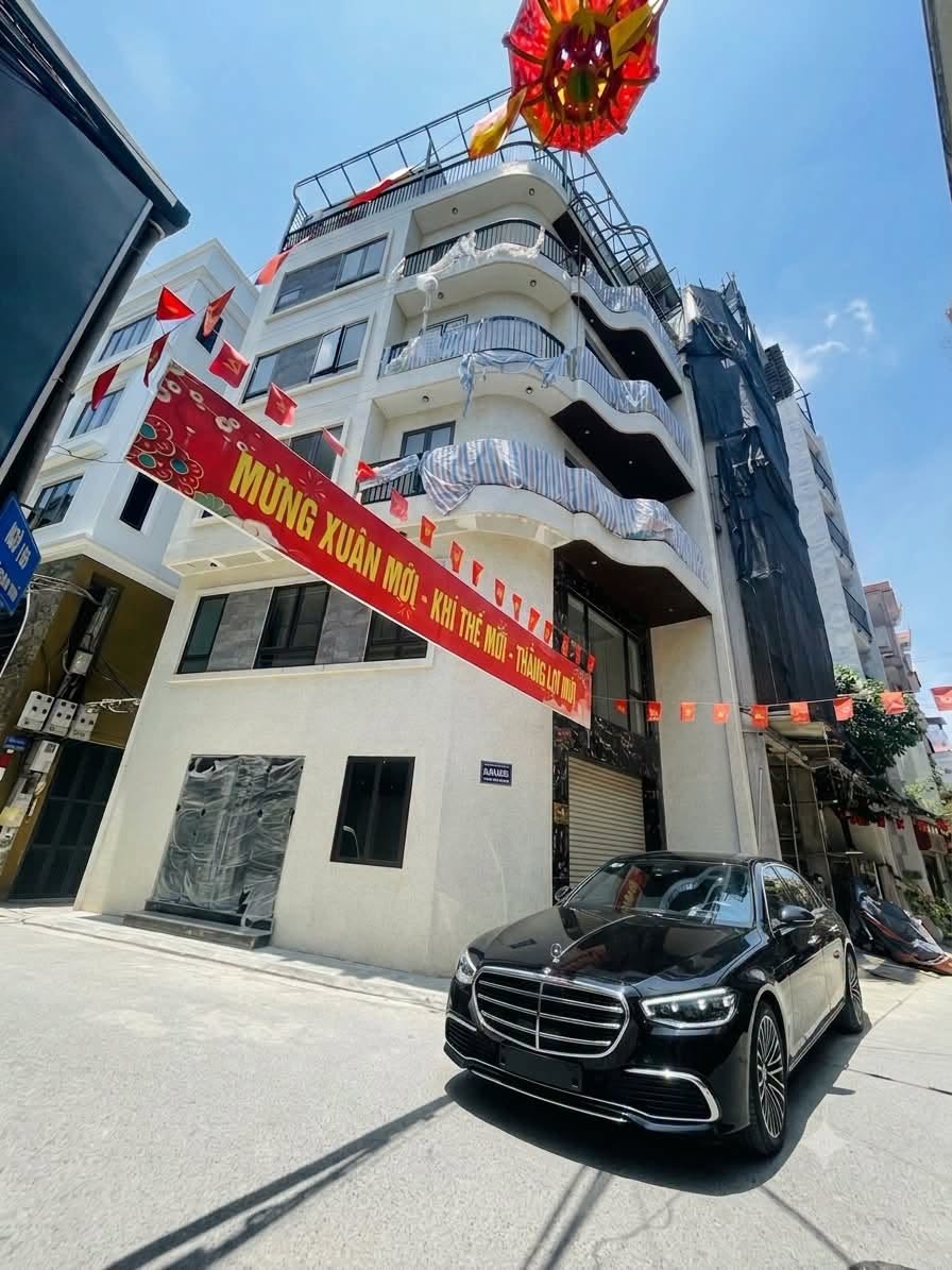 Bán nhà Sài Đồng,Long Biên 7 tầng,70m,mt4.7m oto tránh,vào nhà nhỉnh 15 tỷ  16016431