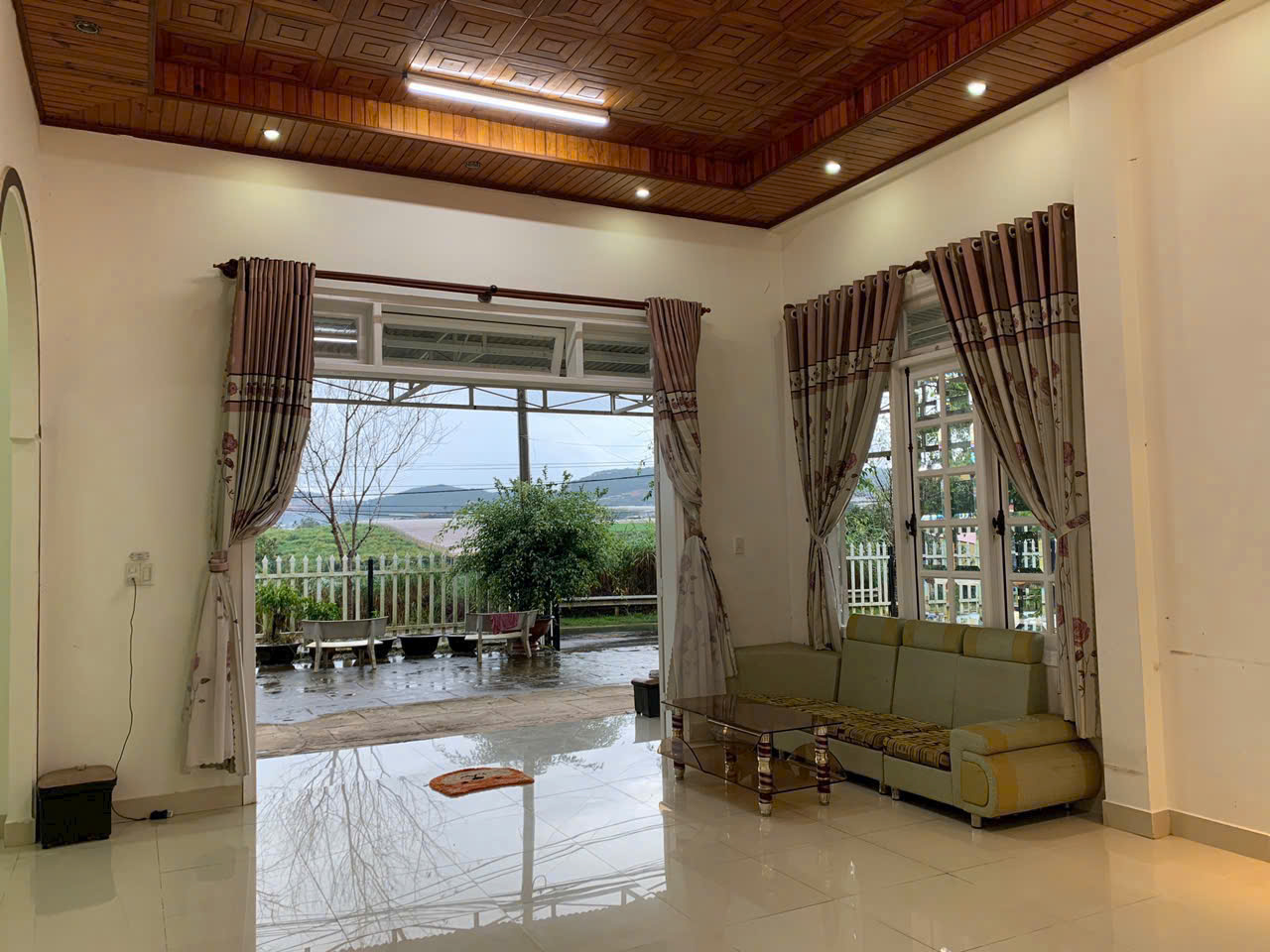 Cho thuê nhà sân vườn gần 1000m2 mặt tiền quốc lộ 20 giá 18 triệu tại Xuân Thọ Đà Lạt Lâm Đồng 16016482
