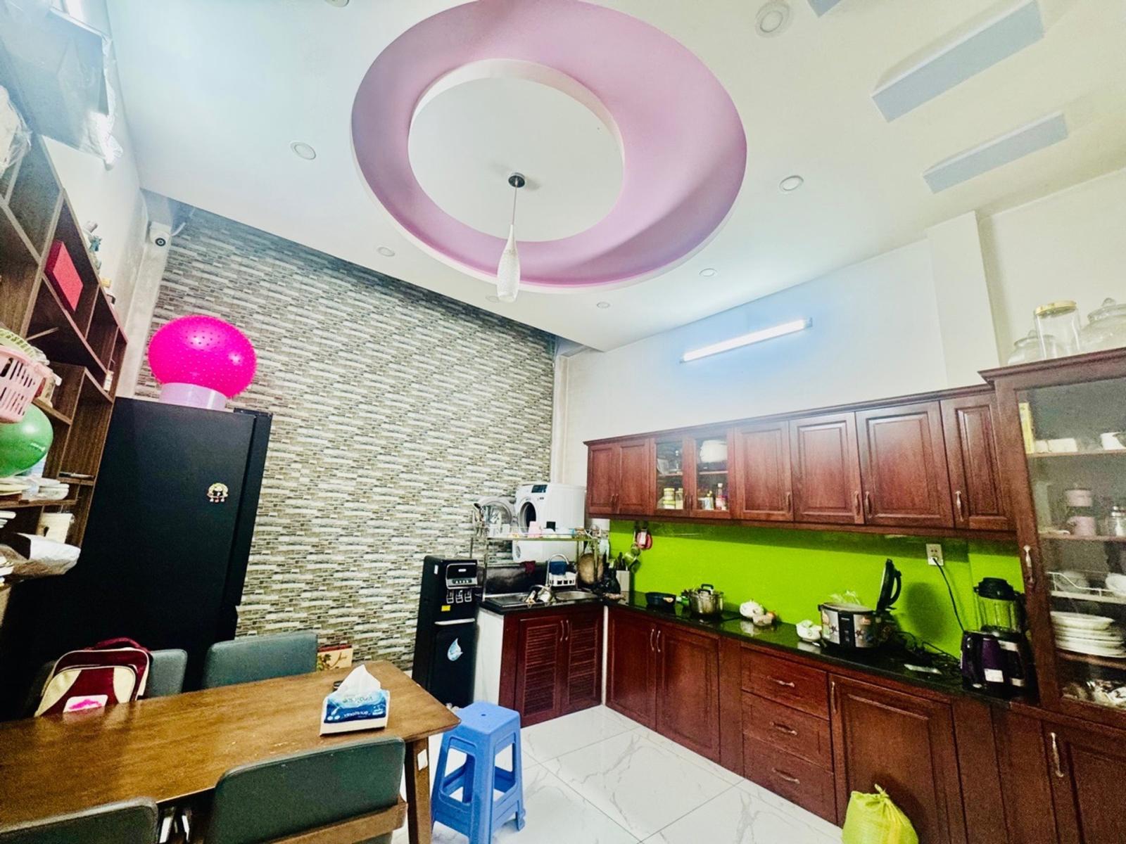 NHÀ HẺM Ô TÔ DỌC PHẠM VĂN ĐỒNG - CẠNH CC 4S LINH ĐÔNG - PHÂN KHÚC 5 T.Ỷ 16016503