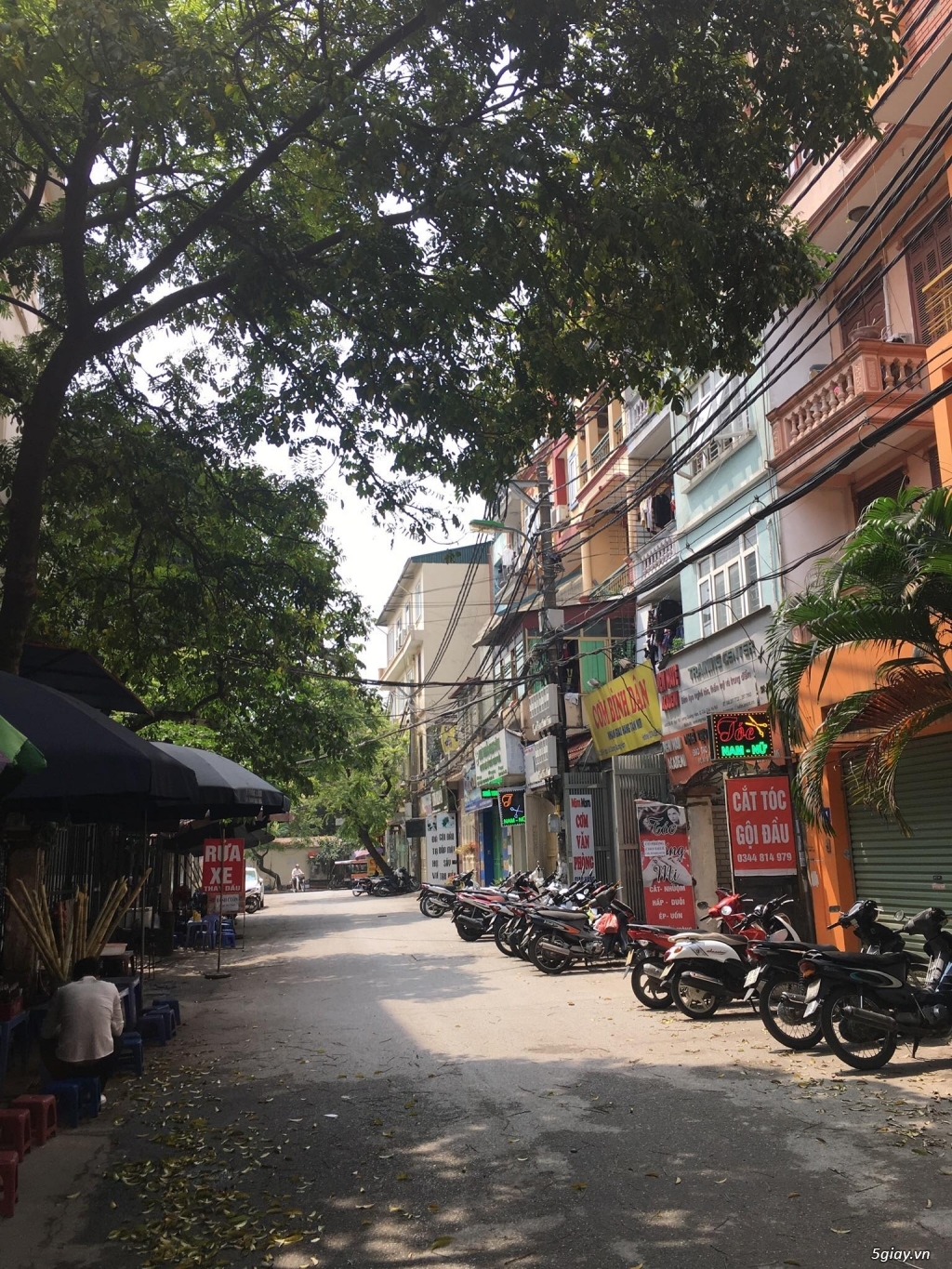 Bán nhà 30m² x 5T Nguyễn Văn Huyên giá 7,6ty 0382 276 666 16016596