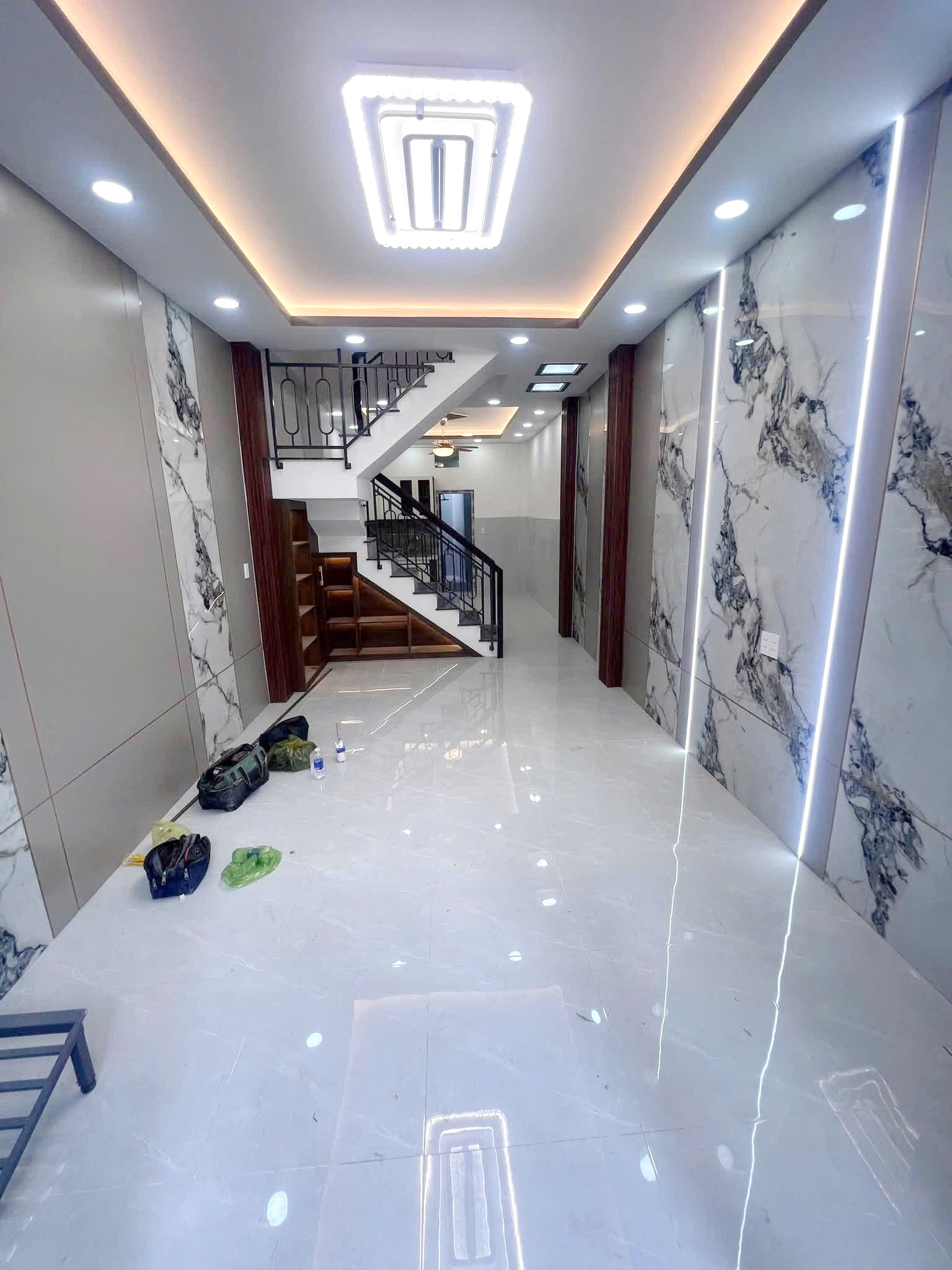 Nhà mới 5 tầng hẻm thông đường Tùng Thiện Vương P12Q8. Giá: 4.98 tỷ 16016743