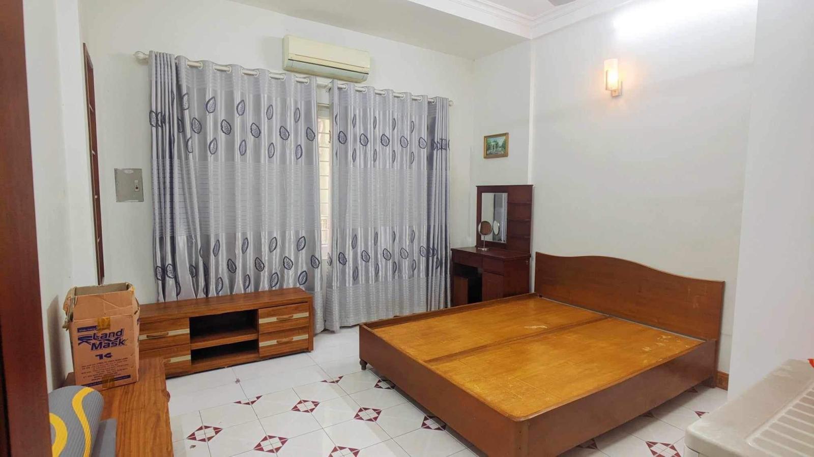 BÁN NHÀ ĐẸP DƯƠNG QUẢNG HÀM – NGUYỄN VÂN HUYÊN 50m2 x 5T GIÁ 12.5 TỶ 0382276666 16016745