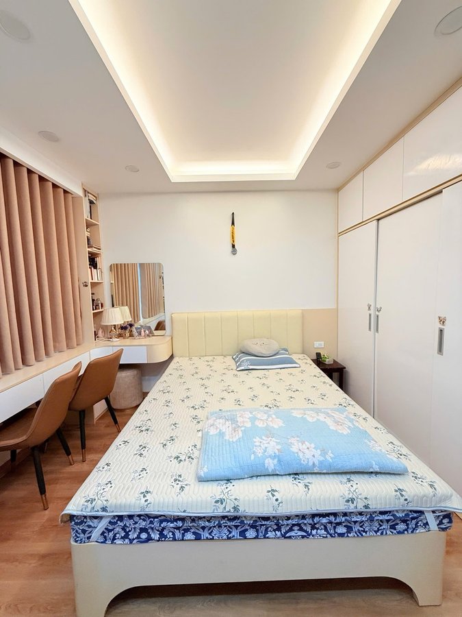 Bán Nhà KĐT Đền Lừ. Hoàng Mai. Ô Tô. Vỉa Hè. DT 44m2. MT 4m. 5 Tầng. Giá 19.6 Tỷ 16016822