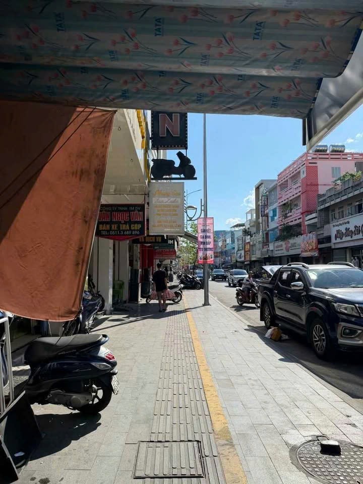 BÁN NHÀ 3 TẦNG MẶT TIỀN HÙNG VƯƠNG – GIÁ TỐT NHẤT KHU VỰC P. Vĩnh Trung,  Thanh Khê, Đà Nẵng 16016833
