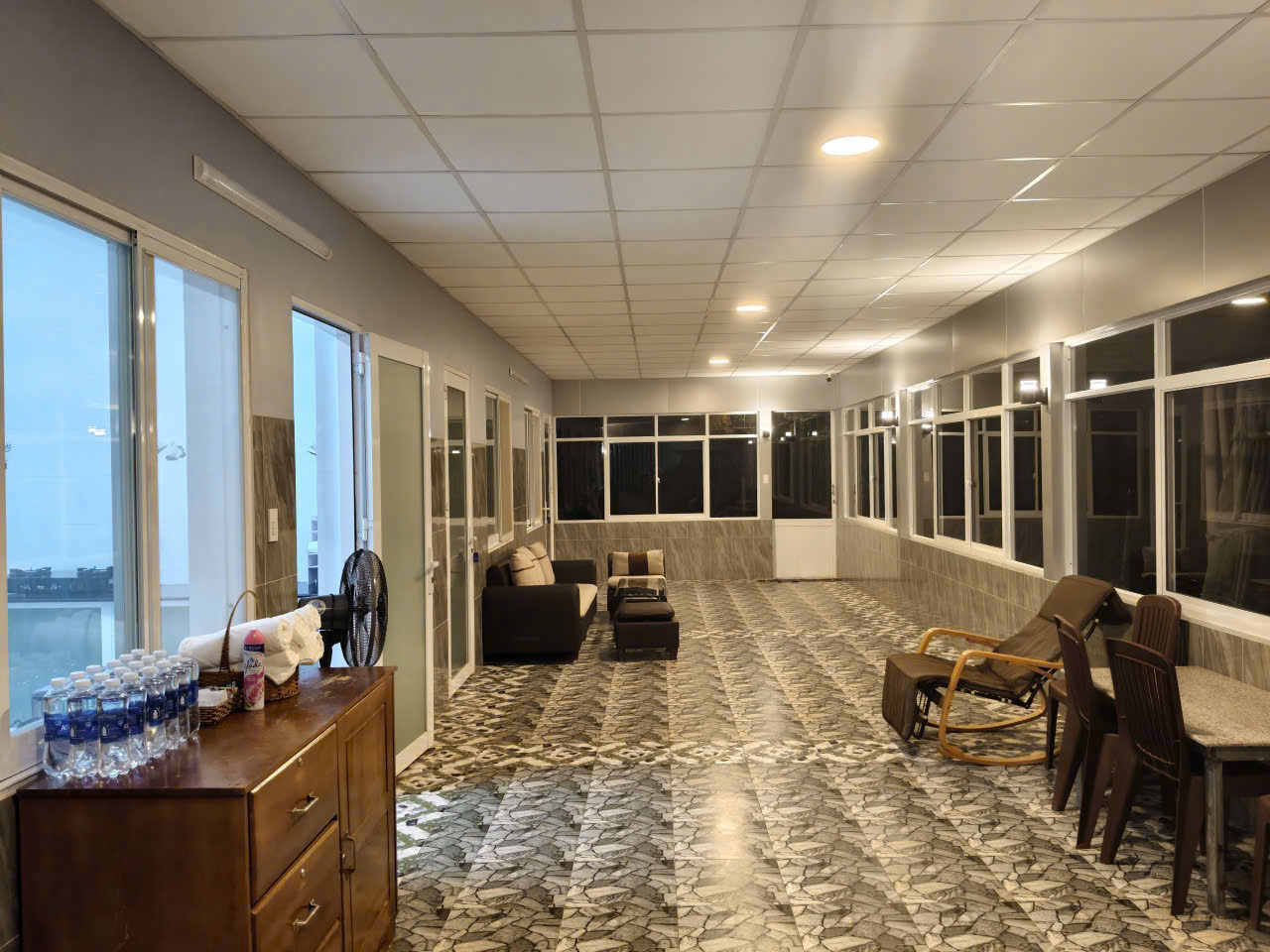 Cho thuê nhà 6 phòng homestay sức chứa 18 người giá 15 triệu tại đường Khe Sanh Đà Lạt Lâm Đồng 16016848