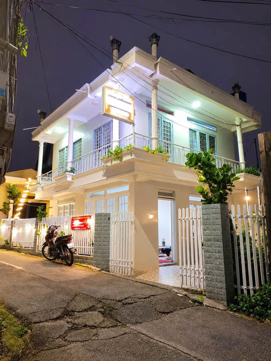 Cho thuê hostel 8 phòng full nội thất đối diện chợ mới Đà Lạt đường Phan Bội Châu giá 20 triệu 16016851