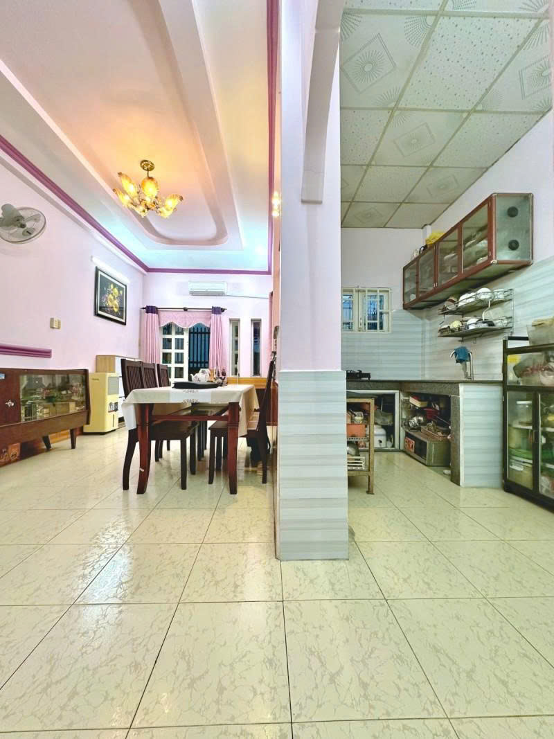 Bán nhà Lô góc Hẻm 5m Quang Trung - gần Chợ Hạnh Thông Tây, 10x10,5m, 2 Tầng, 9,9 Tỷ. 16016875