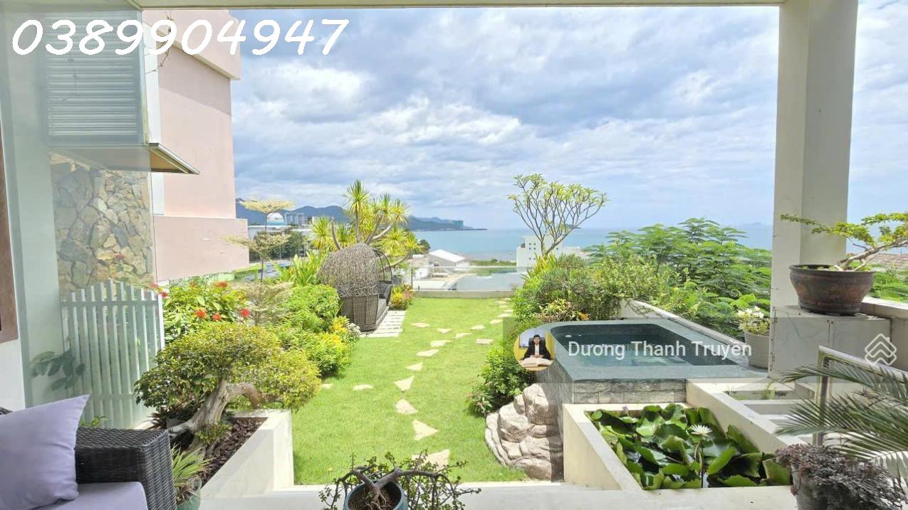 Bán biệt thự 4 tầng 2 mặt tiền view biển ngang hiếm 9,7m, cạnh Đại học Nha Trang, dòng tiền 70tr/th 16016964