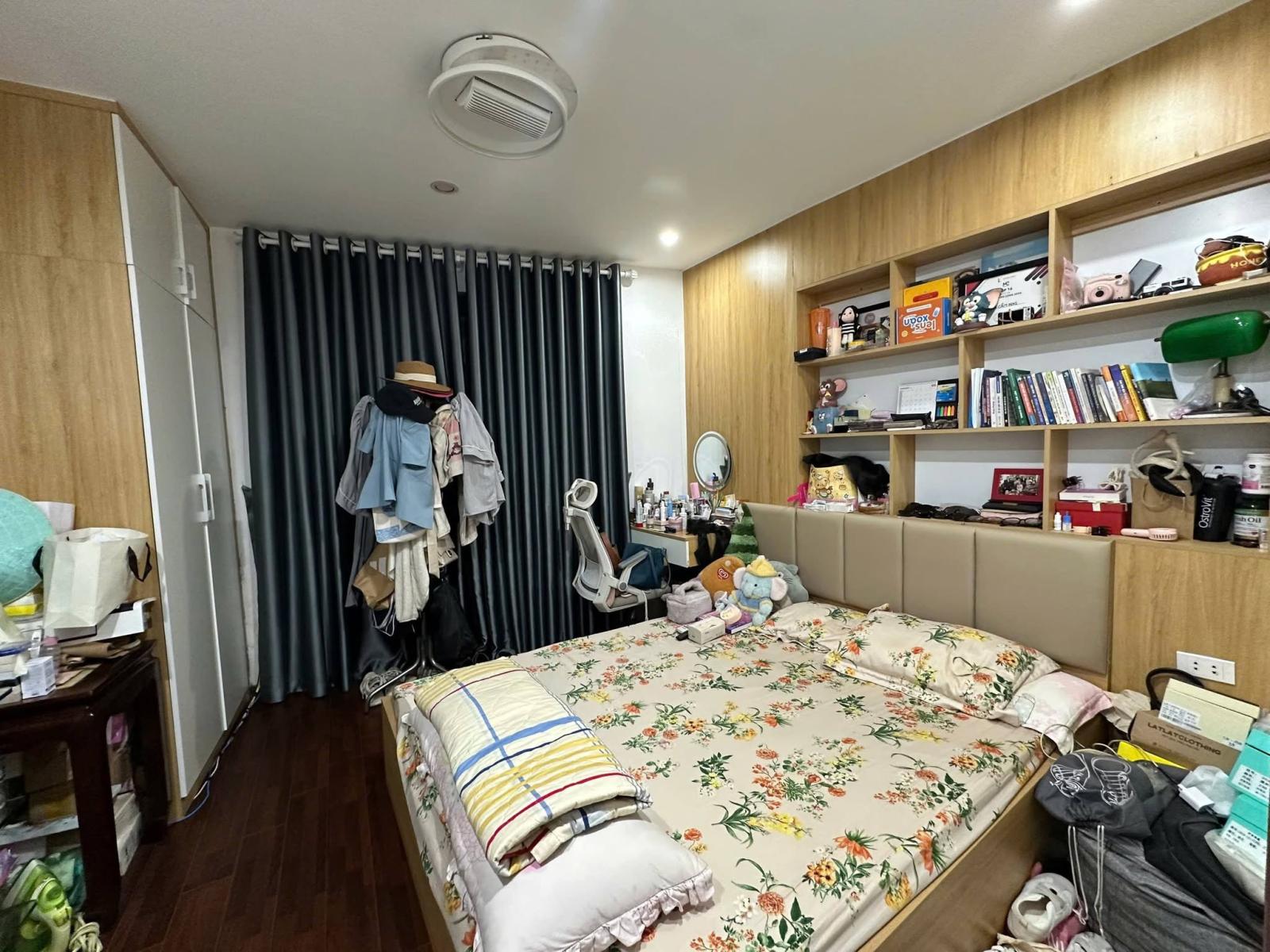 Bán nhà Hàng Bông, 60m2, 3 tầng, mặt tiền 4m, nhỉnh 43 tỉ, ngõ rộng, phù hợp xây khách sạn 16016974