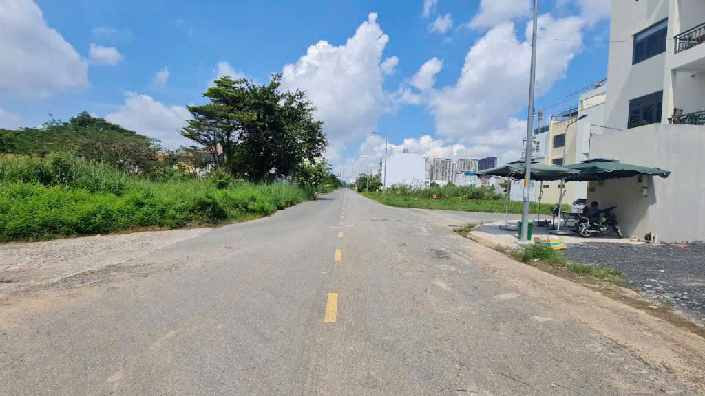bán đất quận 2 đường Nguyễn Văn Kỉnh, gần ngay công viên 16017029