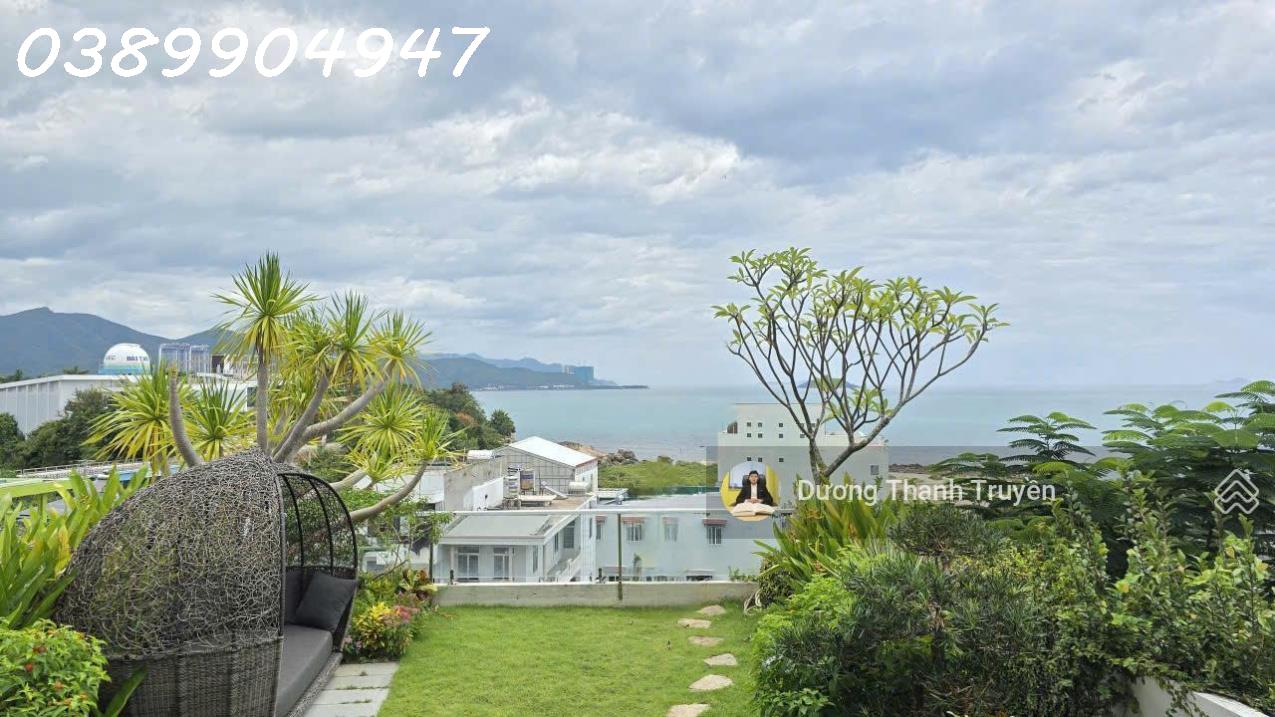 Bán biệt thự 4 tầng 2 mặt tiền view biển ngang hiếm 9,7m, cạnh Đại học Nha Trang, dòng tiền 70tr/th 16017058
