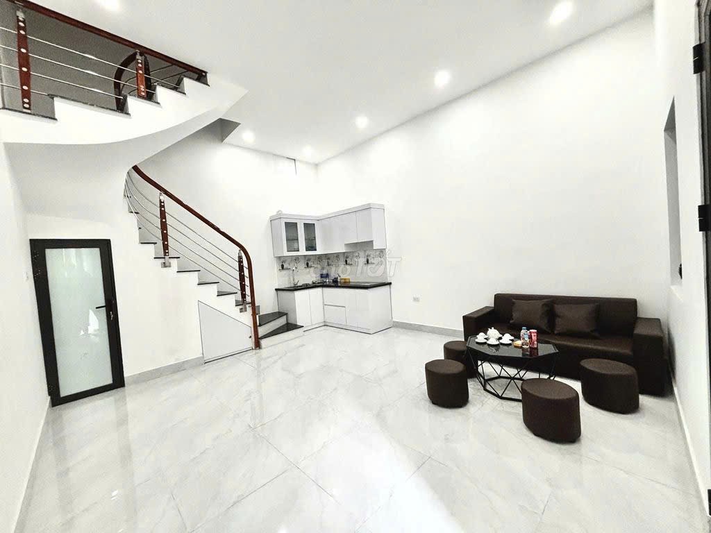 NHÀ ĐẸP – GIÁ TỐT – CẦN BÁN NHÀ 35M², Phố Tôn Đức Thắng, P. Văn Miếu, Q. Đống Đa, Hà Nội 16017128