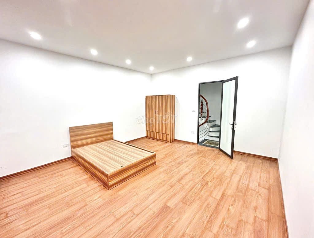 NHÀ ĐẸP – GIÁ TỐT – CẦN BÁN NHÀ 35M², Phố Tôn Đức Thắng, P. Văn Miếu, Q. Đống Đa, Hà Nội 16017128