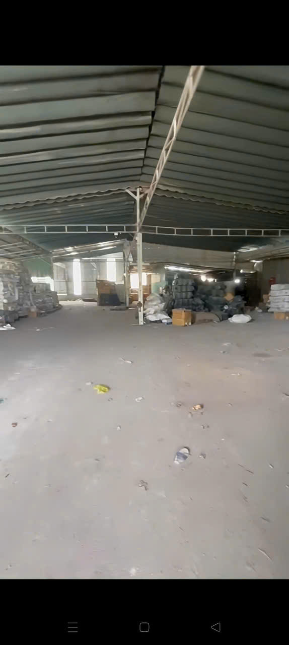 XƯỞNG HÓC MÔN – 1.000M² – CHỈ 29 TRIỆU/TH  – XƯỞNG ĐẸP – XE CONTAINER RA VÀO! 16017206