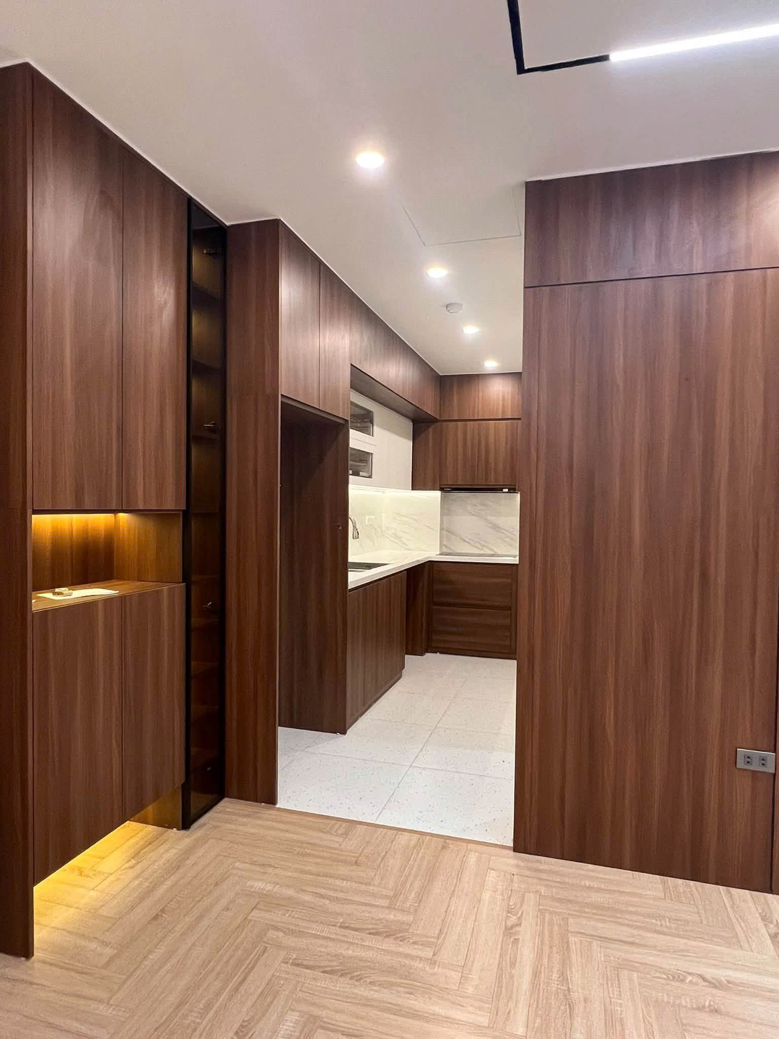BÁN CĂN HỘ 3PN – 2WC TẠI CHUNG CƯ JSC34 NHÂN CHÍNH, THANH XUÂN, HÀ NỘI - FULL NỘI THẤT 16017225