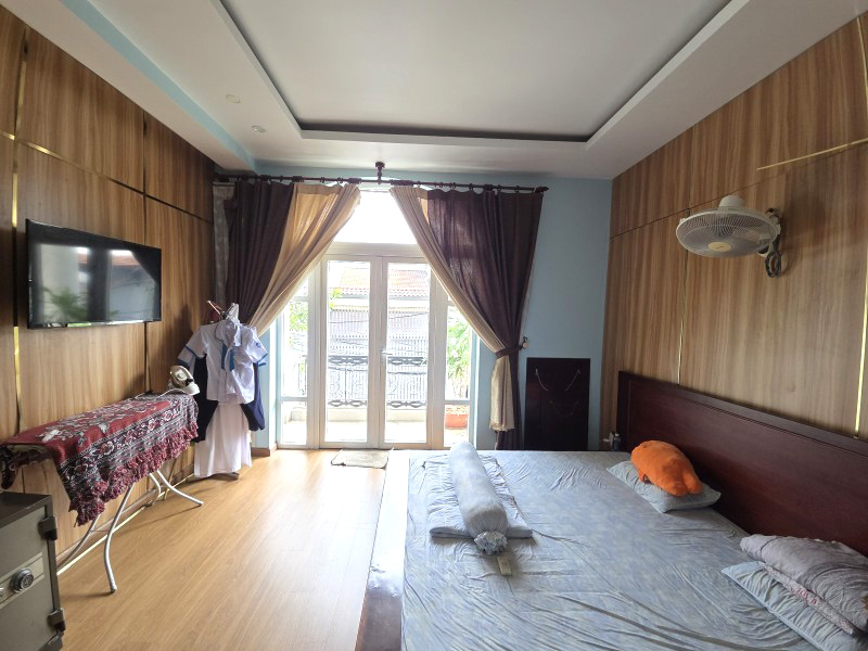 Biệt Thự Lê Văn Chí 7×20m, Gần Metro Thủ Đức, Gara Ô Tô, 13 Tỷ Linh Trung Thủ Đức 16017252