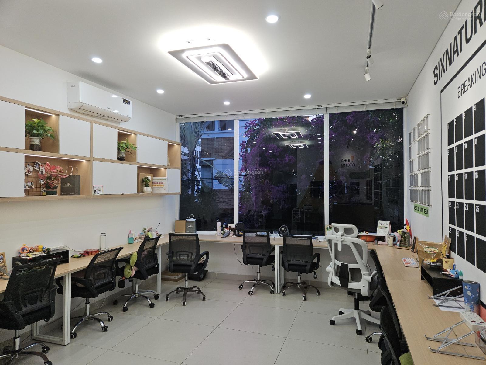 Tòa nhà tại hải hồ, full nội thất mới xây 4 tầng 1 tum kề lô góc. view pháo hoa 16017264