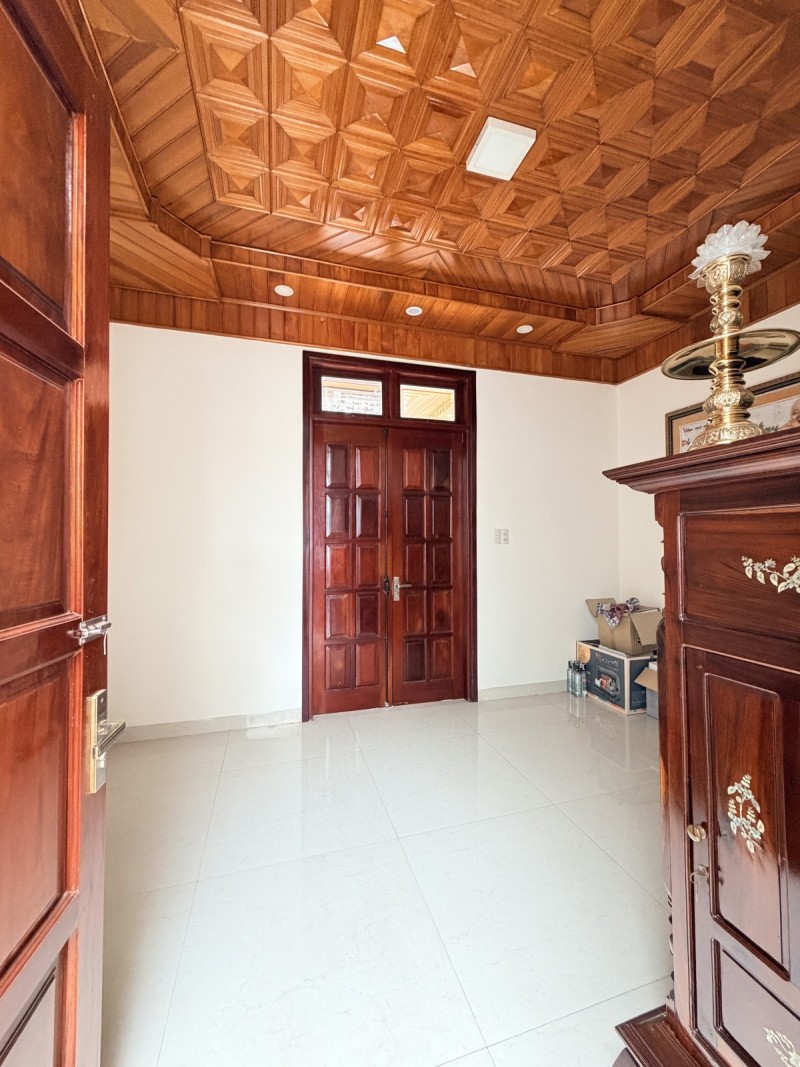 ►  Nhà Mặt Tiền Trung Tâm Đà Nẵng, 4 tầng Nội Thất Gỗ Cao Cấp Giảm Sâu 3.5 tỷ còn nhỉnh 10 tỷ 16017309