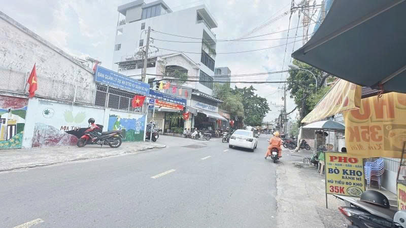 Bán Đất - Mặt tiền Nguyên Hồng - gần Phạm Văn Đồng, 4,8x26m, nở hậu L 10m, chỉ 28,5 Tỷ. 16017323