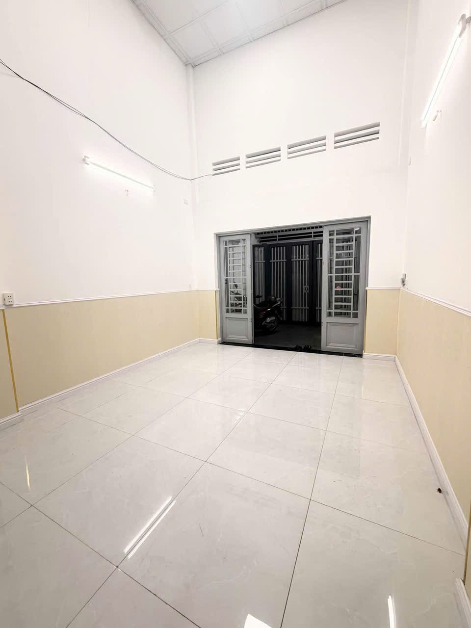 Bán nhà HXH 5m Phạm Văn Bạch - thông Nguyễn Sỹ Sách, 4x18m, 2 Tầng, Sổ A4, chỉ 6,9 Tỷ. 16017327