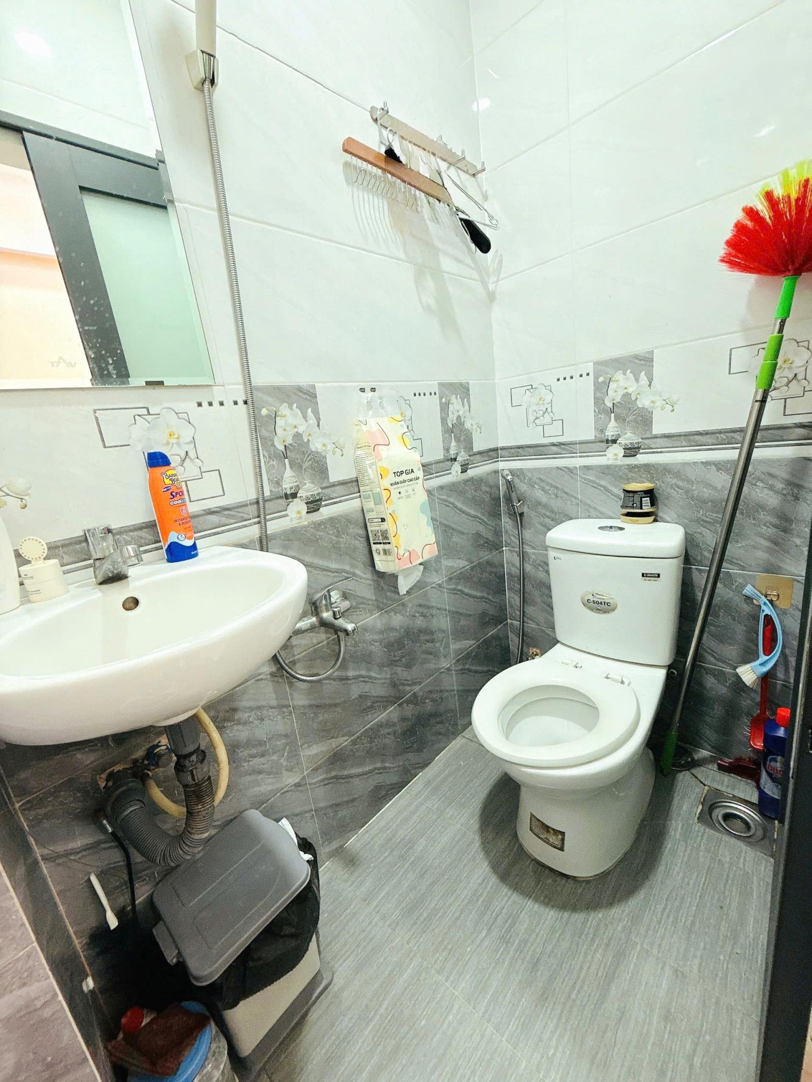Nhà 2 tầng mới 3.5x9.35m Dương Bá Trạc P1Q8 cũ (P.Chánh Hưng). Giá 4,18 tỷ TL 16017443