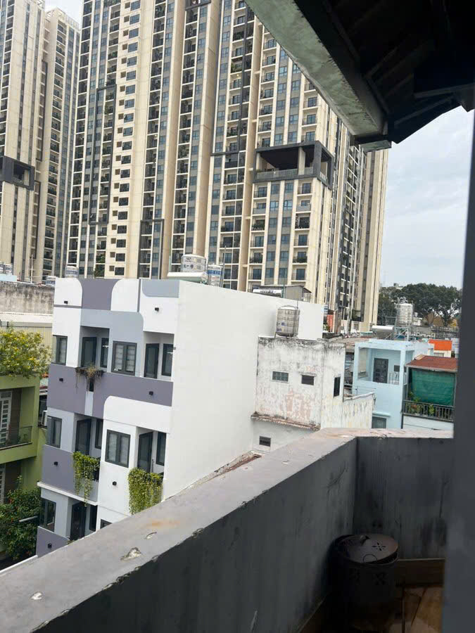 📢  CĂN GÓC 2 MẶT HẺM ÔTÔ - 4.5M THOÁNG NGAY CAO THẮNG - PHƯỜNG 12 - QUẬN 10 
ĐẸP LUNG LINH KHÔNG CÓ CĂN THỨ 2 SO SÁNH. 
 16017453