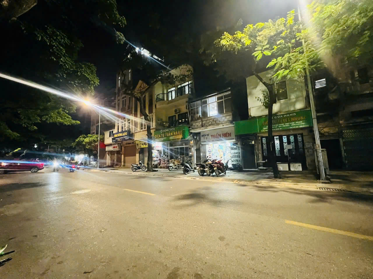 CHÍNH CHỦ CHO THUÊ CỬA HÀNG TẦNG 1 MẶT PHỐ THỊNH YÊN , PHƯỜNG PHỐ HUẾ, QUẬN HAI BÀ TRƯNG, HÀ NỘI 16017553