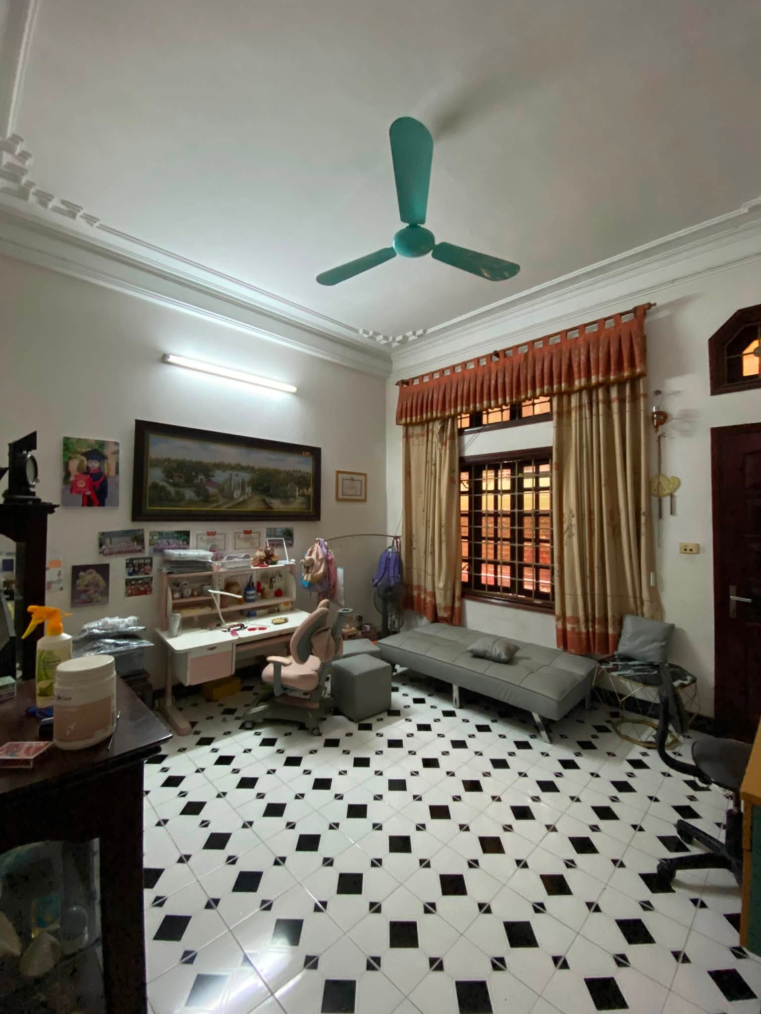 Chính chủ bán nhà phố Lê Thanh Nghị, 60m2, 4 tầng, mặt tiền 4.5m, 17.5 tỉ, ngõ xe máy quay đầu 16017561