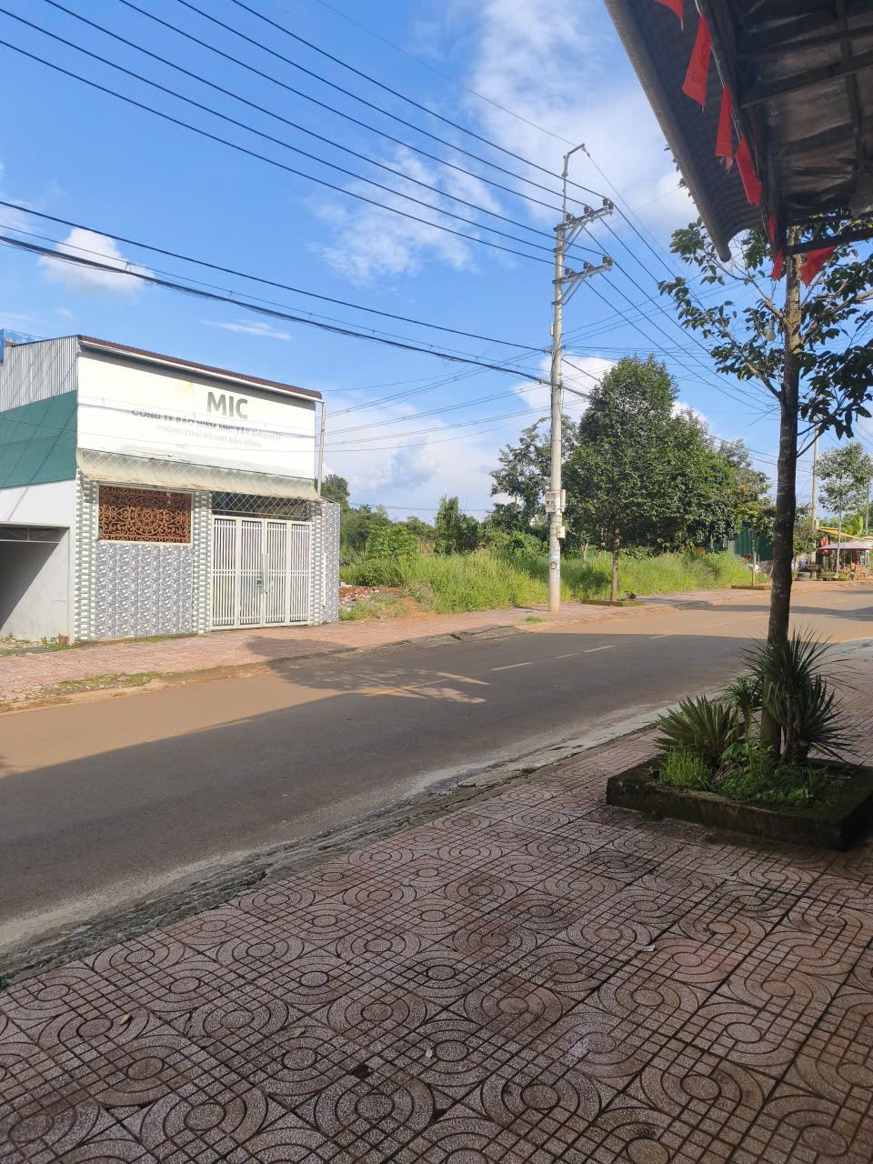 ĐẤT ĐẸP – GIÁ TỐT - CẦN BÁN NHÀ MẶT TIỀN 300 M² Đ. NGUYỄN THÁI HỌC, PHƯỜNG ĐÔNG GIA NGHĨA, Đak Nông 16017567