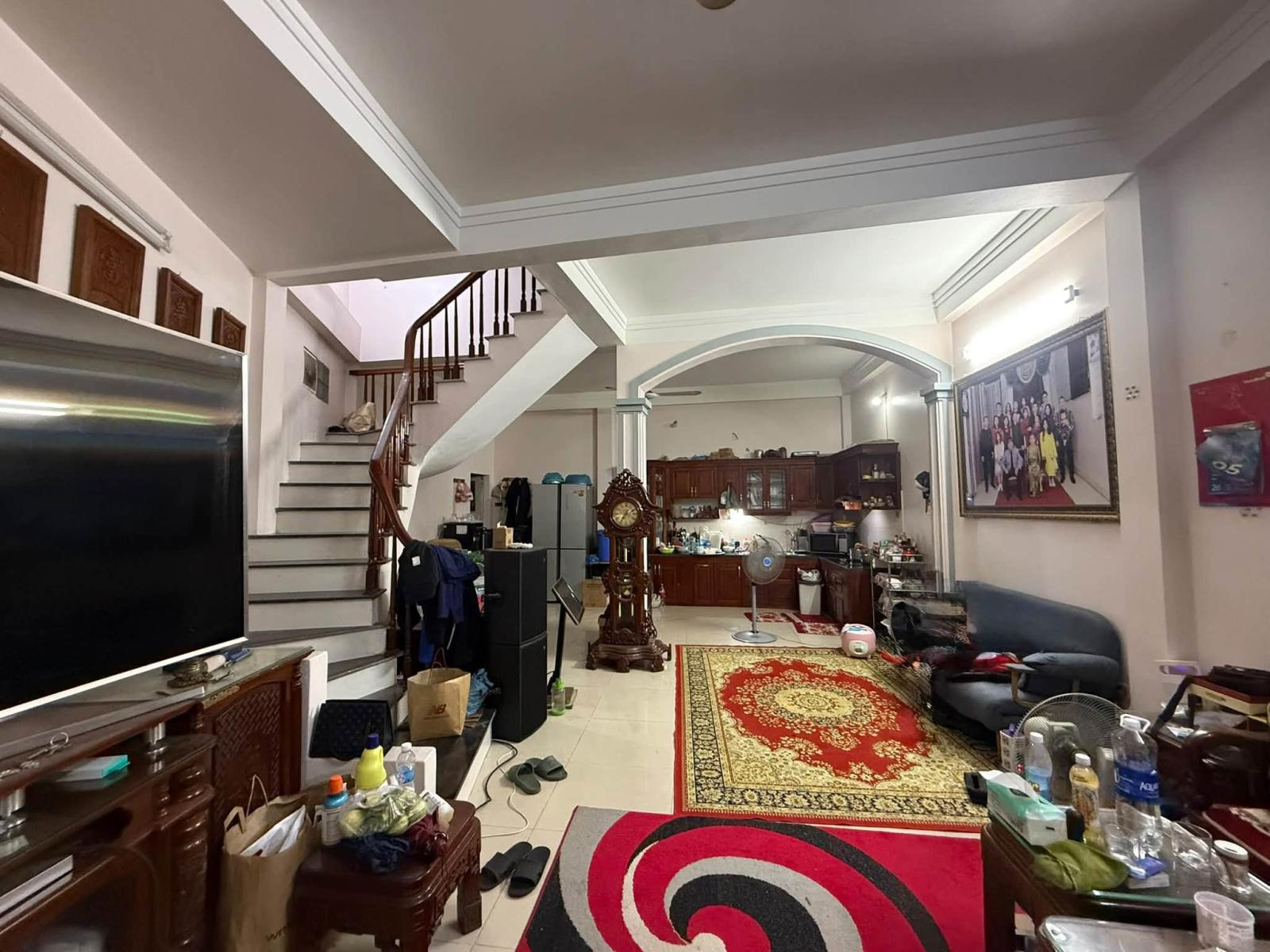 Chính chủ bán nhà phố Trần Đại Nghĩa, 60m2, 4 tầng, mặt tiền 4.5m, 17.5 tỉ, ngõ xe máy quay đầu 16017569