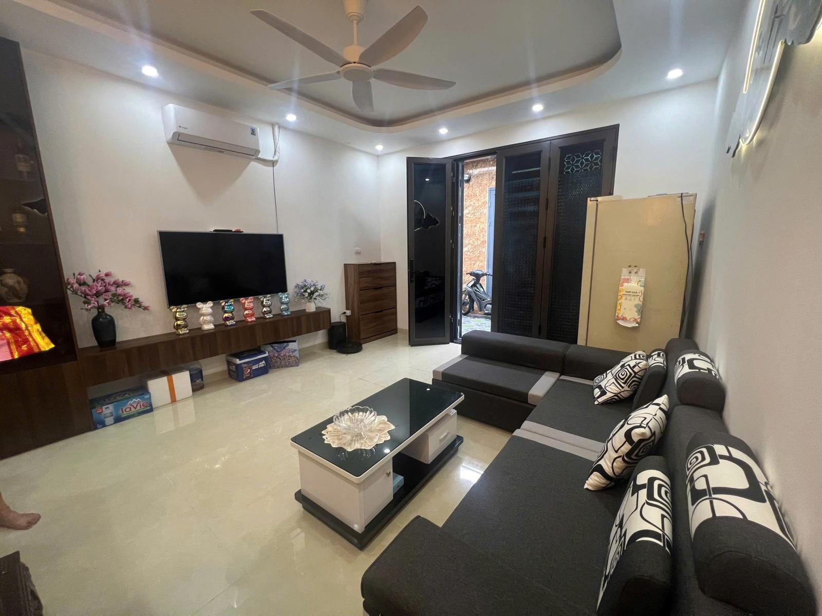 CHÍNH CHỦ CẦN BÁN NHÀ ĐỊNH CÔNG HẠ , HOÀNG MAI, HÀ NỘI - NHỈNH 2 TỶ 16017623